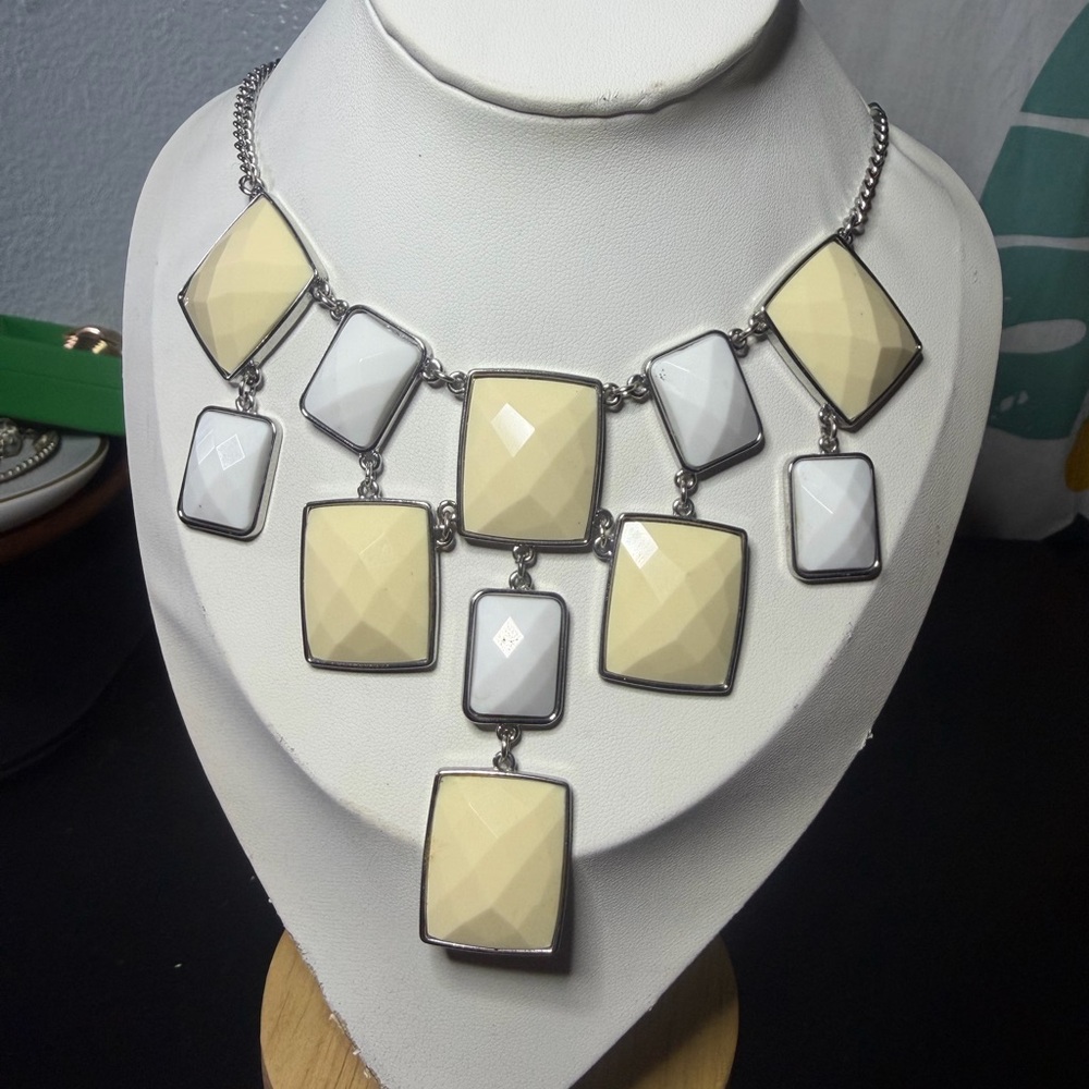 Cookie Lee Cream & White Geometric Bib Necklace